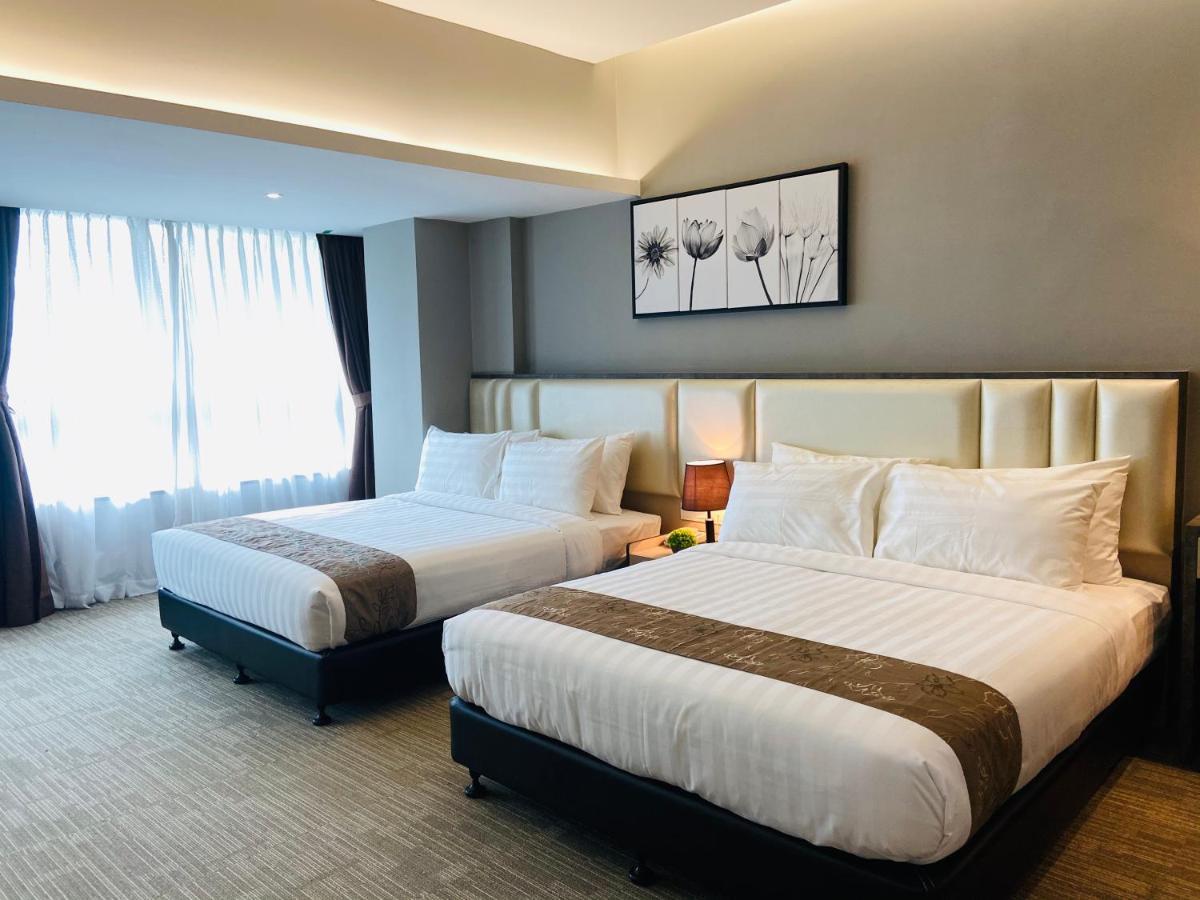 Glex Hotel Signature Джохор-Бару Экстерьер фото
