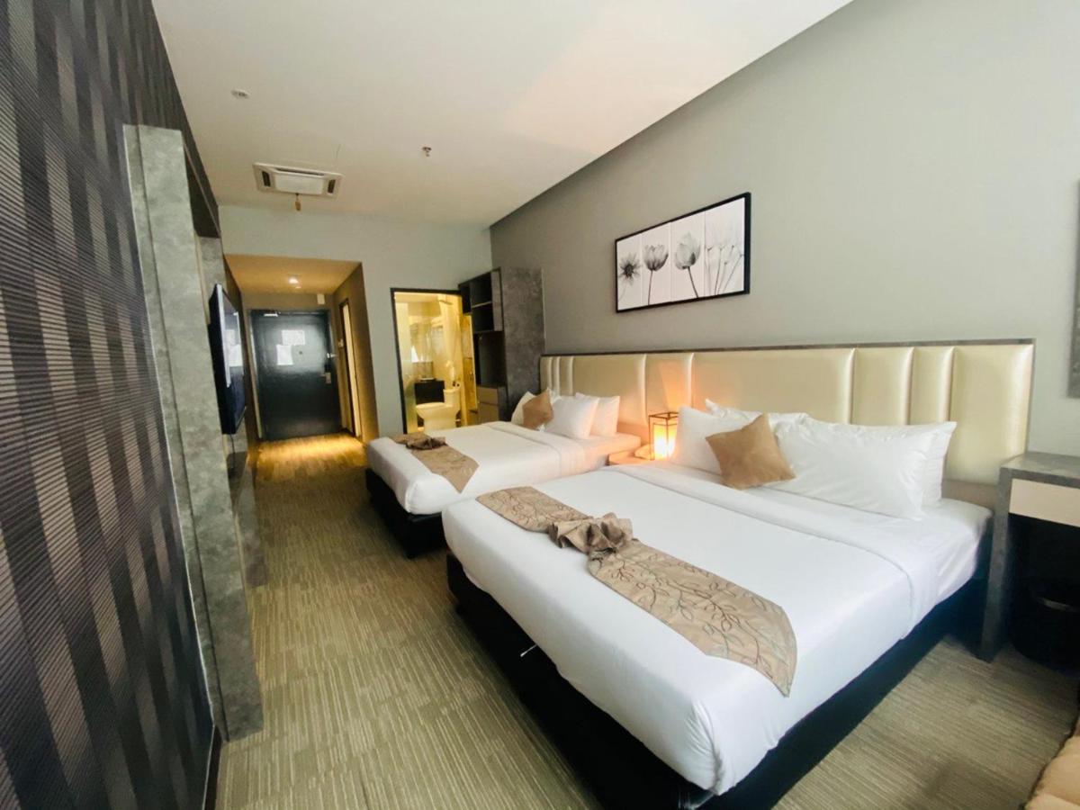 Glex Hotel Signature Джохор-Бару Экстерьер фото