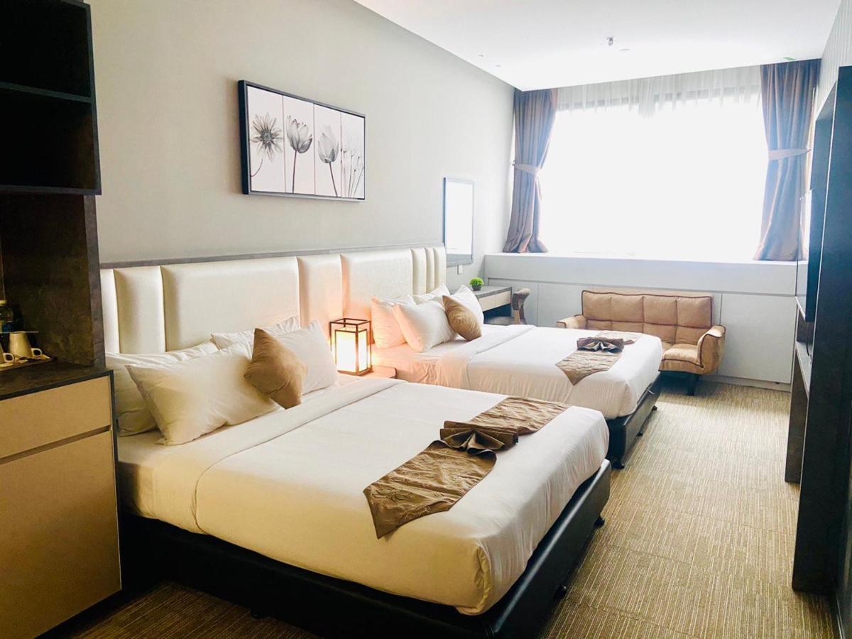 Glex Hotel Signature Джохор-Бару Экстерьер фото
