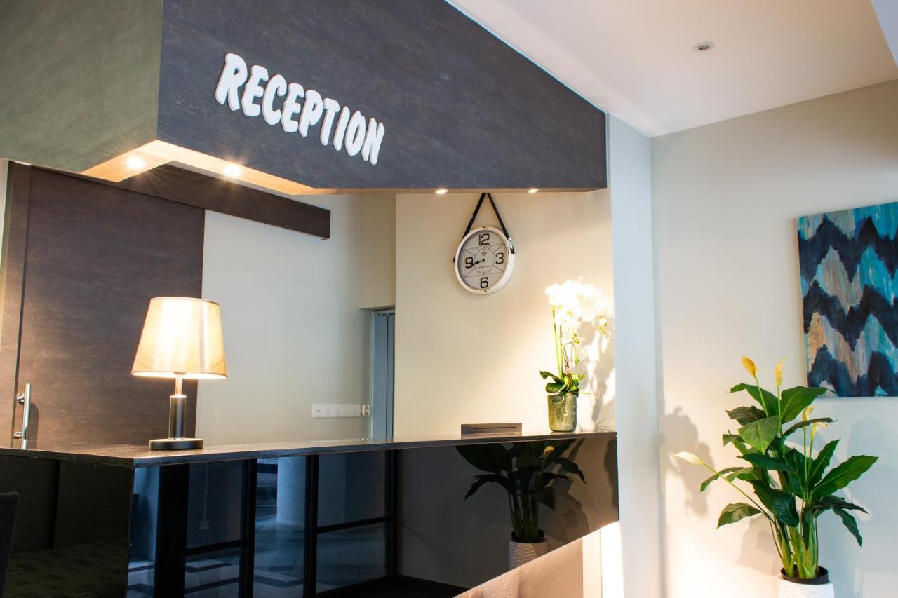 Glex Hotel Signature Джохор-Бару Экстерьер фото